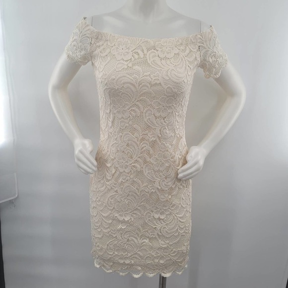 AMBIANCE Lace Ivory Cream Bodycon Mini Dress Size L Off the Shoulder - Picture 5 of 6